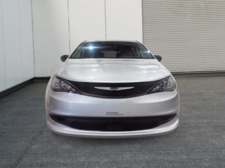 2024 Chrysler Grand Caravan SXT in Saint-Hyacinthe, Quebec - 2 - w320h240cpx