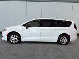 2024 Chrysler Grand Caravan SXT in Saint-Hyacinthe, Quebec - 5 - w320h240cpx