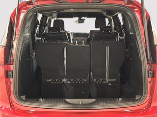 2025 Chrysler Grand Caravan SXT in Saint-Hyacinthe, Quebec - 5 - w320h240cpx