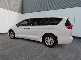 Chrysler Grand Caravan SXT 2027 à Saint-Hyacinthe, Québec - 5 - w320h240cpx