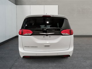 Chrysler Grand Caravan SXT 2027 à Saint-Hyacinthe, Québec - 3 - w320h240cpx