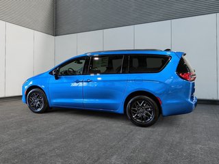 2027 Chrysler Pacifica SELECT AWD in Saint-Hyacinthe, Quebec - 5 - w320h240cpx