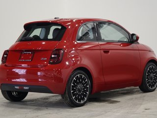 2024 Fiat 500e RED in Saint-Hyacinthe, Quebec - 4 - w320h240cpx