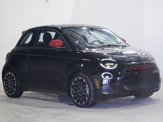 2024 Fiat 500e RED in Saint-Hyacinthe, Quebec - 3 - w320h240cpx