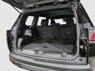 2026 Jeep Cherokee LAREDO in Saint-Hyacinthe, Quebec - 6 - w320h240cpx