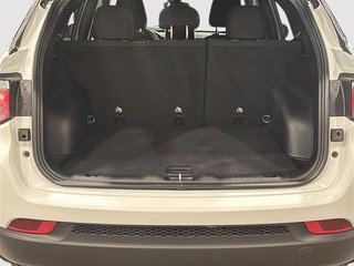 2024 Jeep Compass Sport in Saint-Hyacinthe, Quebec - 5 - w320h240cpx