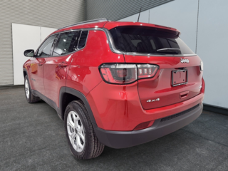 Jeep COMPASS NORTH 2026 à Saint-Hyacinthe, Québec - 4 - w320h240cpx