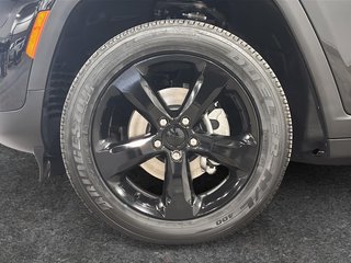 Jeep Grand Cherokee LAREDO ALTITUDE 2025 à Saint-Hyacinthe, Québec - 6 - w320h240cpx