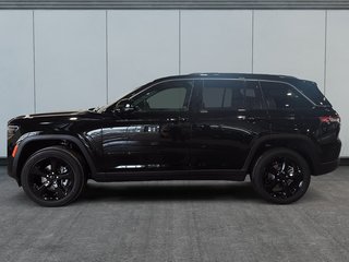 2026 Jeep Grand Cherokee ALTITUDE in Saint-Hyacinthe, Quebec - 5 - w320h240cpx