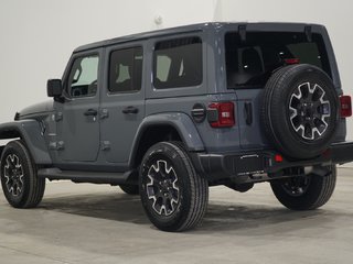 2024 Jeep WRANGLER 4-Door SAHARA in Saint-Hyacinthe, Quebec - 6 - w320h240cpx