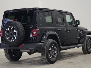 2024 Jeep WRANGLER 4-Door SAHARA in Saint-Hyacinthe, Quebec - 4 - w320h240cpx