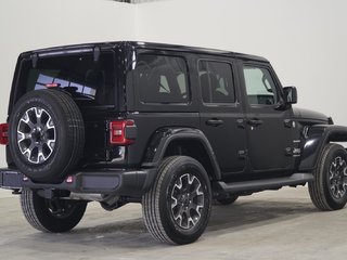 2024 Jeep WRANGLER 4-Door SAHARA in Saint-Hyacinthe, Quebec - 4 - w320h240cpx
