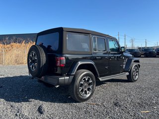 Jeep WRANGLER 4-Door SAHARA 2024 à Saint-Hyacinthe, Québec - 6 - w320h240cpx