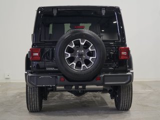 Jeep WRANGLER 4-Door SAHARA 2024 à Saint-Hyacinthe, Québec - 5 - w320h240cpx