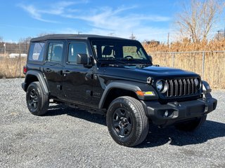 2025 Jeep WRANGLER 4-Door SPORT in Saint-Hyacinthe, Quebec - 3 - w320h240cpx