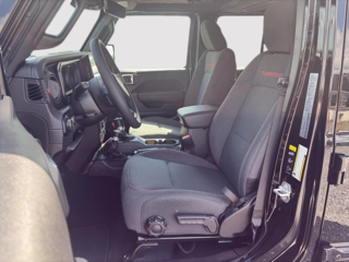 Jeep WRANGLER 4-Door RUBICON 2025 à Saint-Hyacinthe, Québec - 6 - w320h240cpx