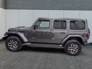 Jeep Wrangler 4-Door SAHARA 2026 à Saint-Hyacinthe, Québec - 5 - w320h240cpx