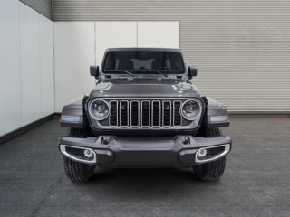 Jeep Wrangler 4-Door SAHARA 2026 à Saint-Hyacinthe, Québec - 2 - w320h240cpx