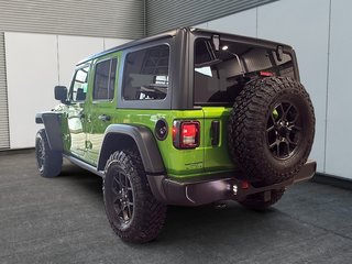 2026 Jeep Wrangler 4-Door WILLYS in Saint-Hyacinthe, Quebec - 4 - w320h240cpx