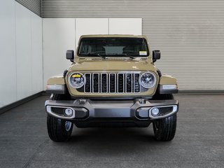 2026 Jeep Wrangler 4-Door SAHARA in Saint-Hyacinthe, Quebec - 2 - w320h240cpx