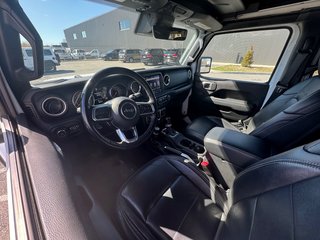 2019 Jeep Wrangler Unlimited Sahara in Saint-Hyacinthe, Quebec - 4 - w320h240cpx