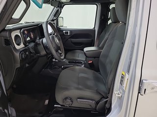 Jeep Wrangler Sport S 2024 à Saint-Hyacinthe, Québec - 2 - w320h240cpx