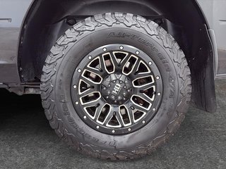Ram 1500 Classic Express Blackout Crewcab V8 4x4 2019 à Saint-Hyacinthe, Québec - 6 - w320h240cpx