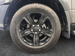 2024 Ram 1500 Classic Warlock in Saint-Hyacinthe, Quebec - 6 - w320h240cpx