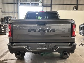 Ram 1500 WARLOCK 2025 à Saint-Hyacinthe, Québec - 3 - w320h240cpx