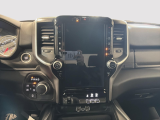 Ram 1500 BIG HORN 2025 à Saint-Hyacinthe, Québec - 6 - w320h240cpx