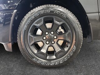 2025 Ram 1500 SPORT in Saint-Hyacinthe, Quebec - 6 - w320h240cpx