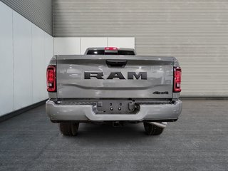 2026 Ram 2500 BLACK EXPRESS in Saint-Hyacinthe, Quebec - 3 - w320h240cpx