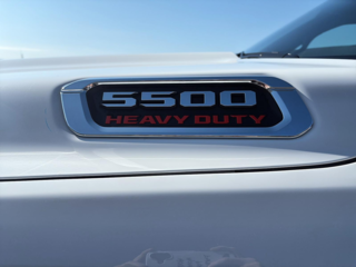 2025 Ram 5500 TRADESMAN in Saint-Hyacinthe, Quebec - 6 - w320h240cpx