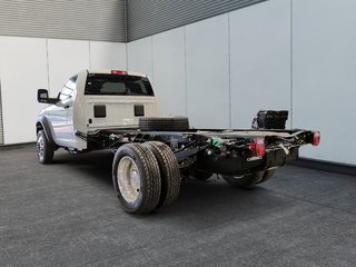 2026 Ram 5500 TRADESMAN in Saint-Hyacinthe, Quebec - 4 - w320h240cpx
