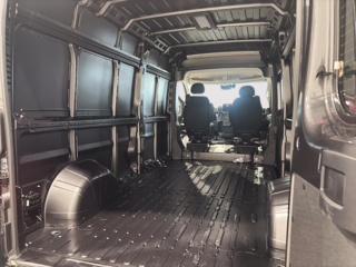 Ram Promaster Cargo Van 2500 SLT+ 2025 à Saint-Hyacinthe, Québec - 6 - w320h240cpx