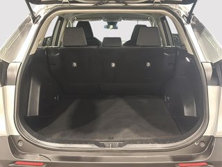 2022 Toyota RAV4 LE AWD LE AWD in Saint-Hyacinthe, Quebec - 5 - w320h240cpx