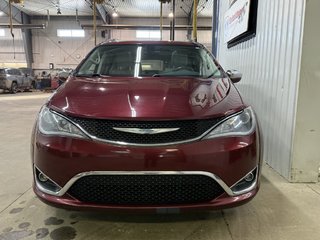 2017 Chrysler Pacifica Limited in Barrhead, Alberta - 6 - w320h240cpx