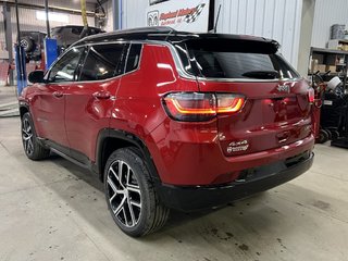 2024 Jeep Compass Limited in Barrhead, Alberta - 5 - w320h240cpx