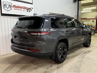2025 Jeep Grand Cherokee L ALTITUDE in Barrhead, Alberta - 3 - w320h240cpx