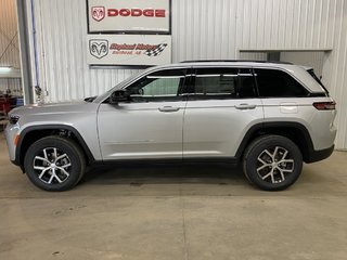 2026 Jeep Grand Cherokee LIMITED in Barrhead, Alberta - 6 - w320h240cpx