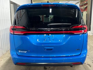 2026 Chrysler Pacifica SELECT AWD in Barrhead, Alberta - 4 - w320h240cpx