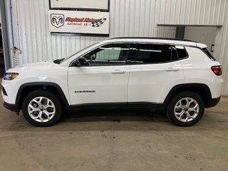 2025 Jeep Compass North in Barrhead, Alberta - 6 - w320h240cpx