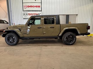 2026 Jeep Gladiator WILLYS in Barrhead, Alberta - 5 - w320h240cpx