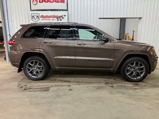 2021 Jeep Grand Cherokee 80th Anniversary Edition in Barrhead, Alberta - 2 - w320h240cpx