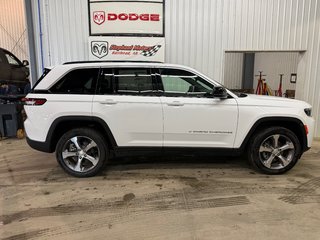 2026 Jeep Grand Cherokee LIMITED in Barrhead, Alberta - 2 - w320h240cpx