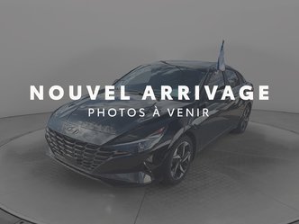 Hyundai Elantra Luxury 2023