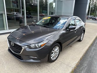 2017  Mazda3 SE at