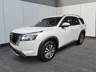 Nissan Pathfinder SL AWD 2023