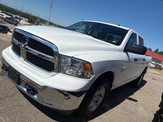 Ram 1500 Classic SLT 2023