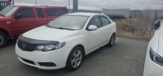 Kia Forte LX 2013